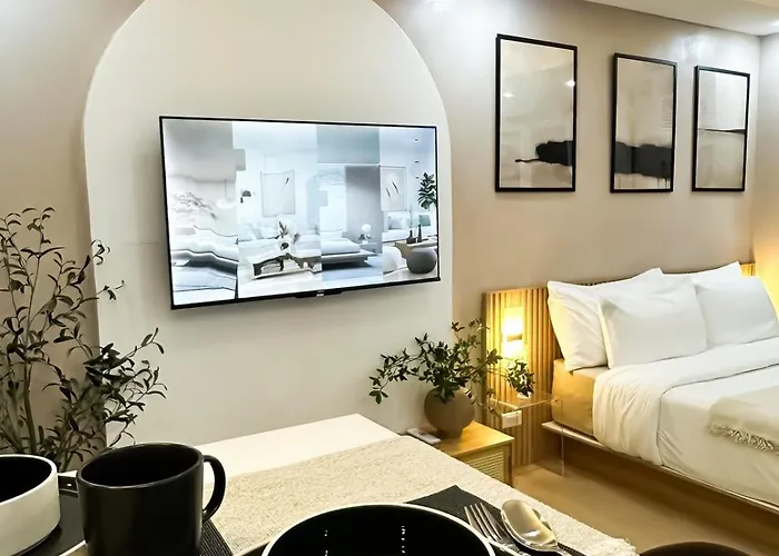 Apartment Exquisite Japandi At Venice With Grand Canal View